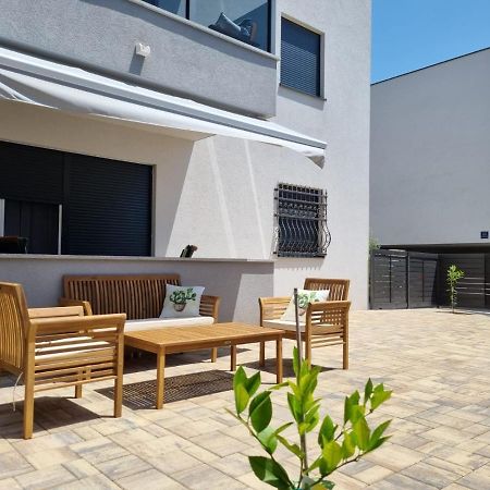 Blue Pearl Apartment 로고즈니차 외부 사진