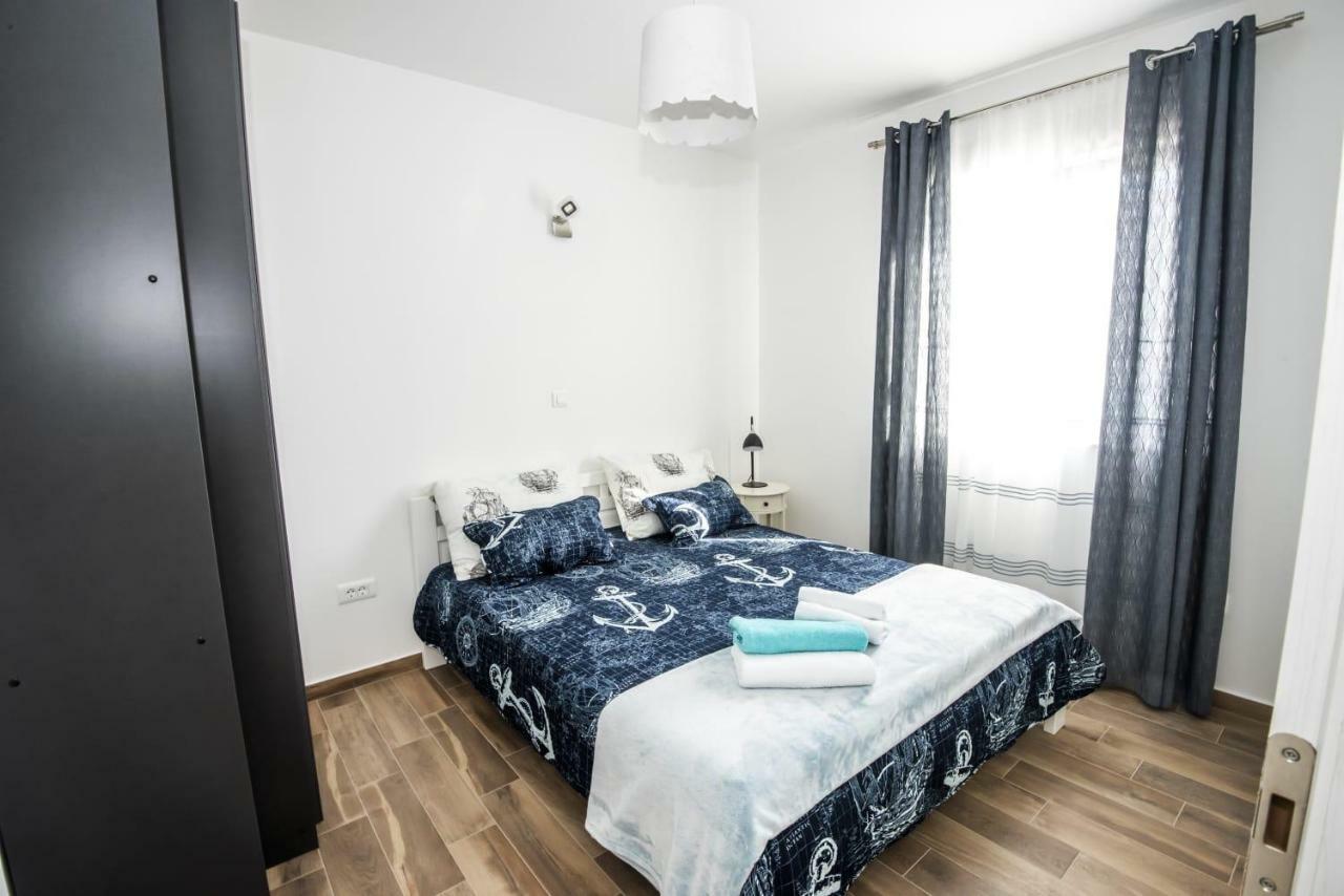 Blue Pearl Apartment 로고즈니차 외부 사진