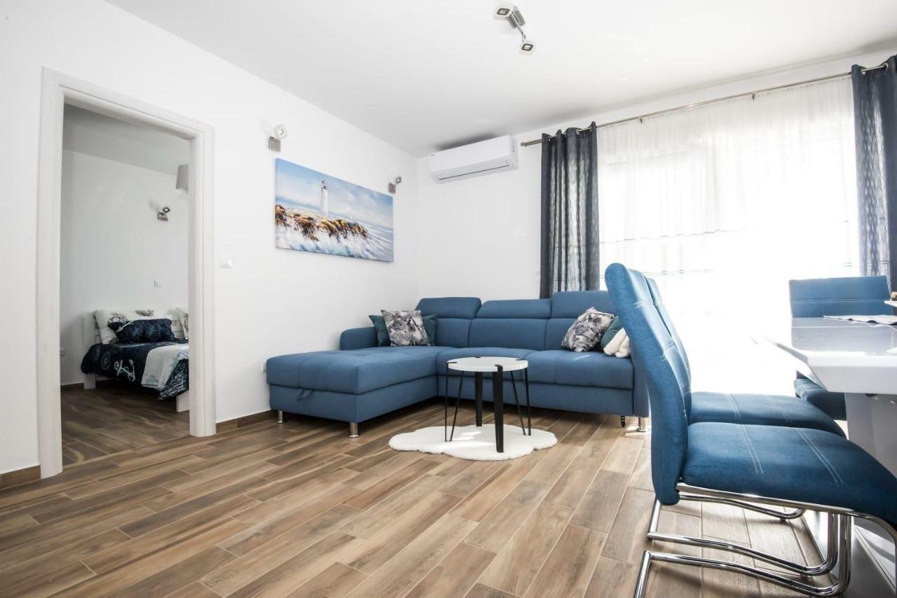Blue Pearl Apartment 로고즈니차 외부 사진